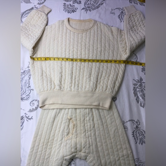 Vintage 1960s IC Penny Pullover
Thermal Insulated Crewneck Top
&Bottom Small - Picture 2 of 10